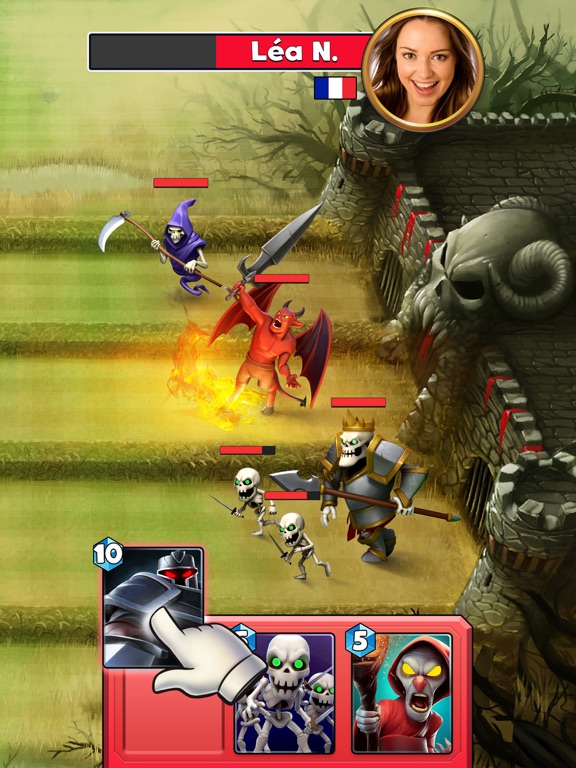 Castle Crush: карточные игры для iPad